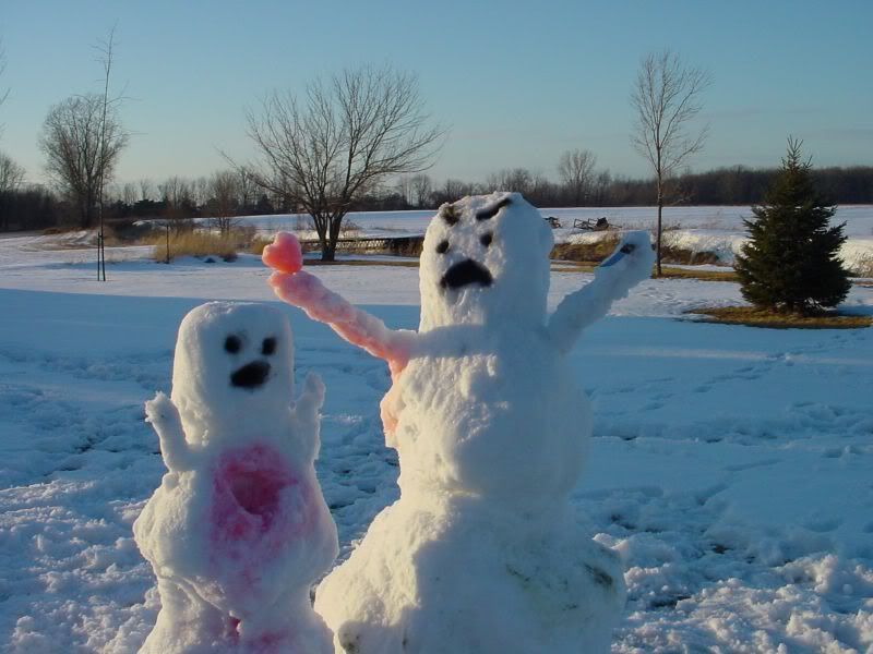 [Image: snowmen.jpg]