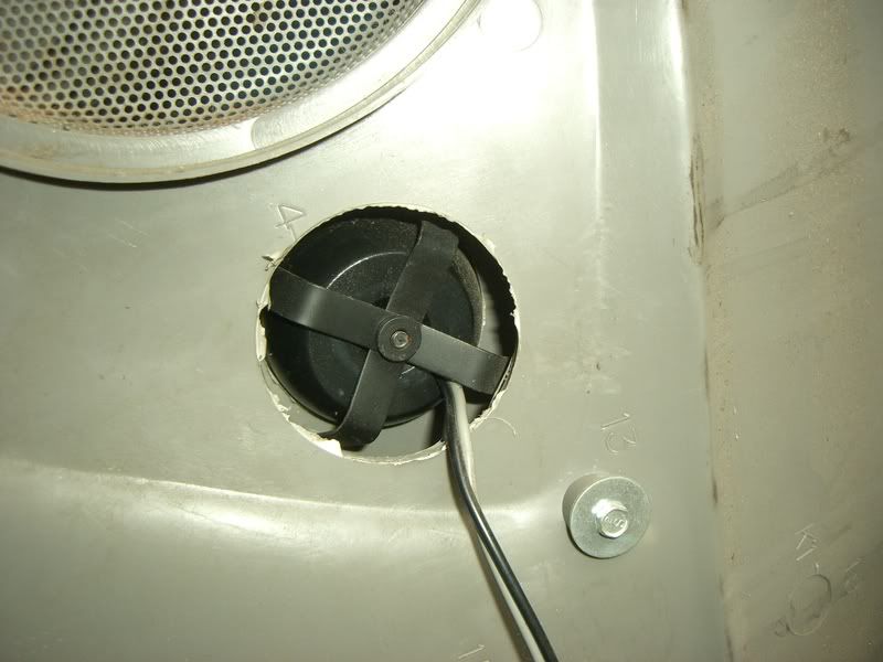 Removing tweeter help Volkswagen Passat Forum