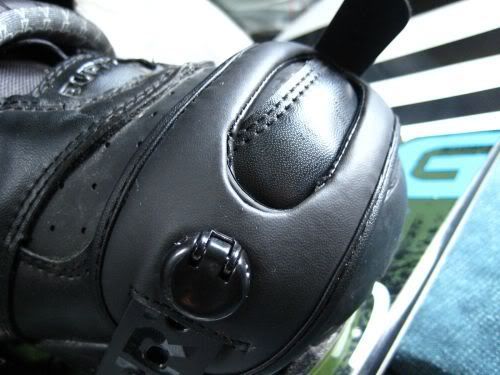 [Immagine: newtoestrap.jpg]