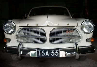 http://i17.photobucket.com/albums/b58/madness82/volvo_amazon.jpg