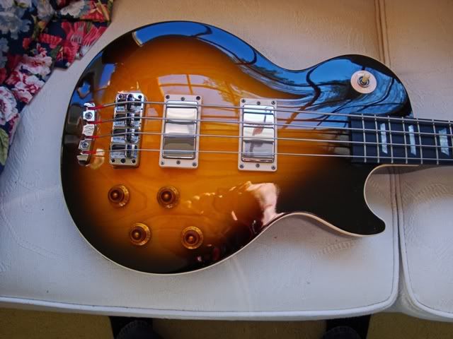 ibanez les paul bass. Gibson Les Paul Bass Limited