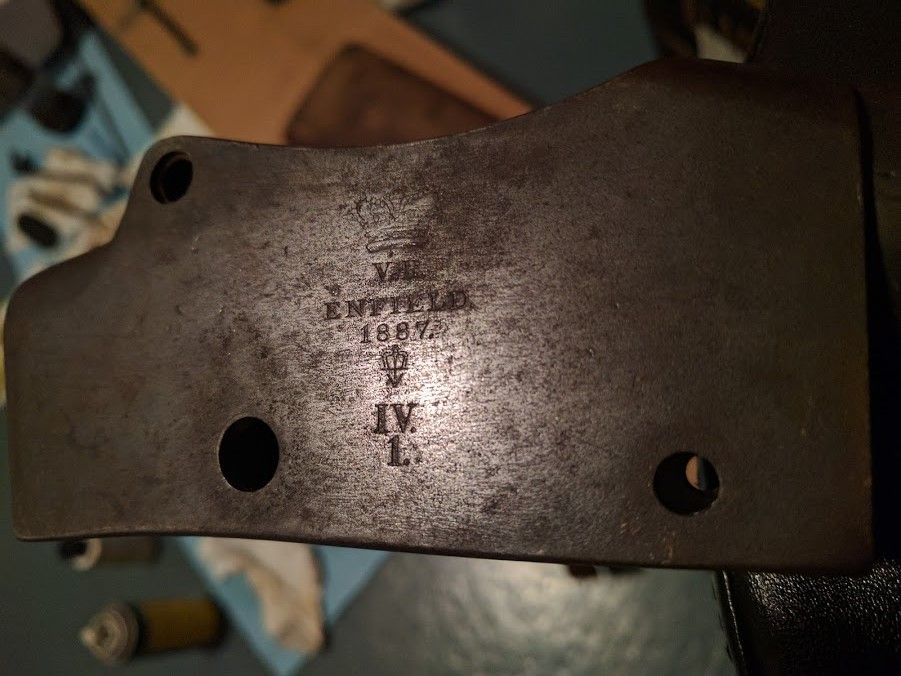 Cleaning a Nepalese cache British MartiniHenry rifle. Page 1