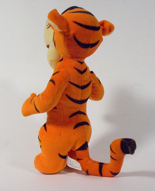 disney winnie the pooh tigger plush