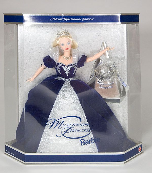 SPECIAL MILLENNIUM PRINCESS BARBIE DOLL & 2000 KEEPSAKE ORNAMENT #24154