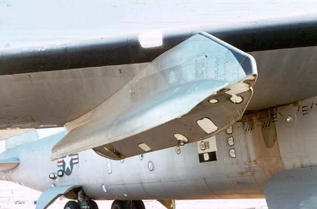 731112b20l.jpg