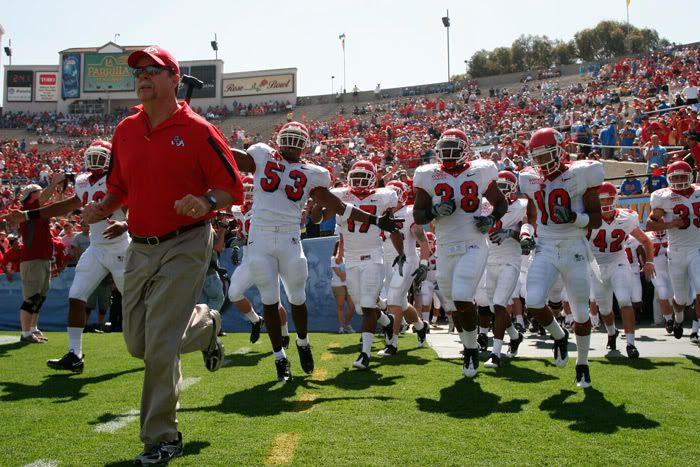 IMAGE: http://i17.photobucket.com/albums/b66/bcole93742/fsu%20football/_MG_0772.jpg