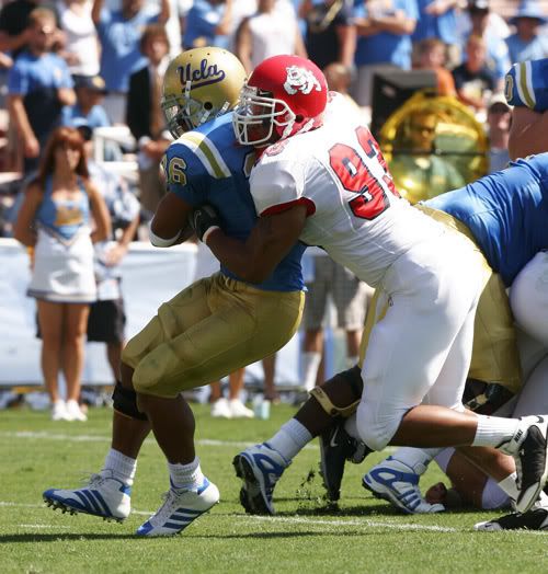 IMAGE: http://i17.photobucket.com/albums/b66/bcole93742/fsu%20football/_MG_0982.jpg