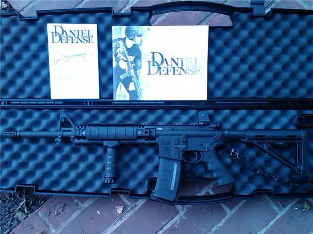 Daniel Defense DDM4v3 Acc: YHM