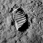 moon_zpscbfb936b.jpg