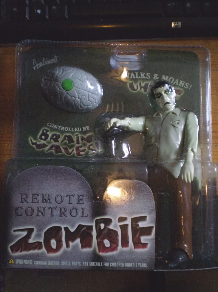 [Image: Remote_control_zombie.jpg]