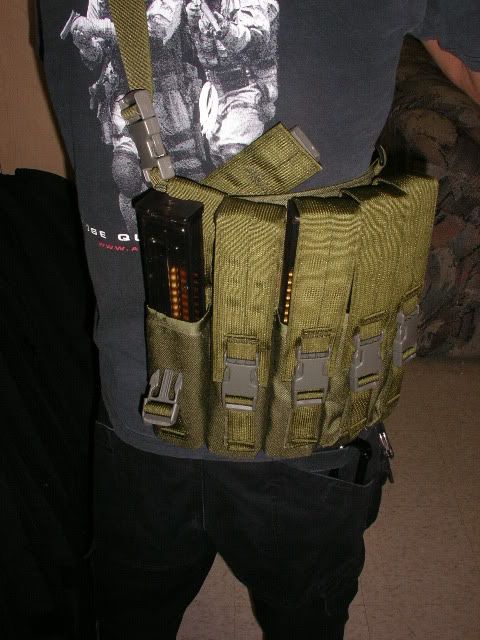 p90 chest rig
