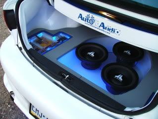 Bmw alpine stereo trunk magazine #5