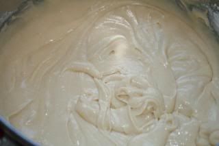 vanilla cupcake batter