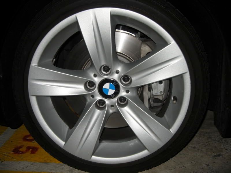 I'm selling a set of OEM 335i wheels here Washed at least once a week