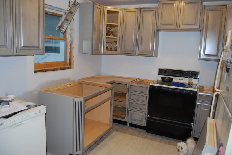 http://i17.photobucket.com/albums/b76/BikerFry/Kitchen_Remodel042.jpg