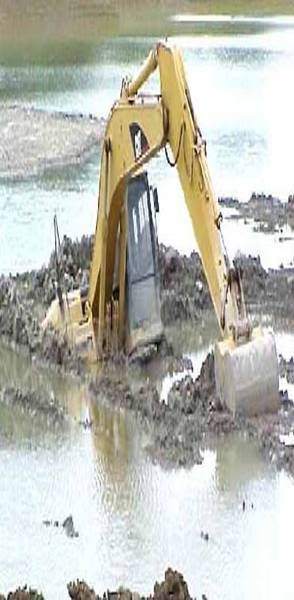 [Image: excavator.jpg]