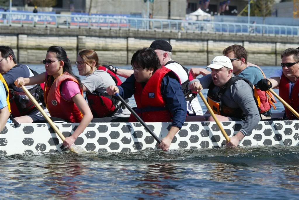 IMAGE: http://i17.photobucket.com/albums/b79/Lethal_Weapon/practice2006/86BB0885Large.jpg