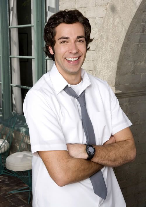 Zachary Levi - Picture