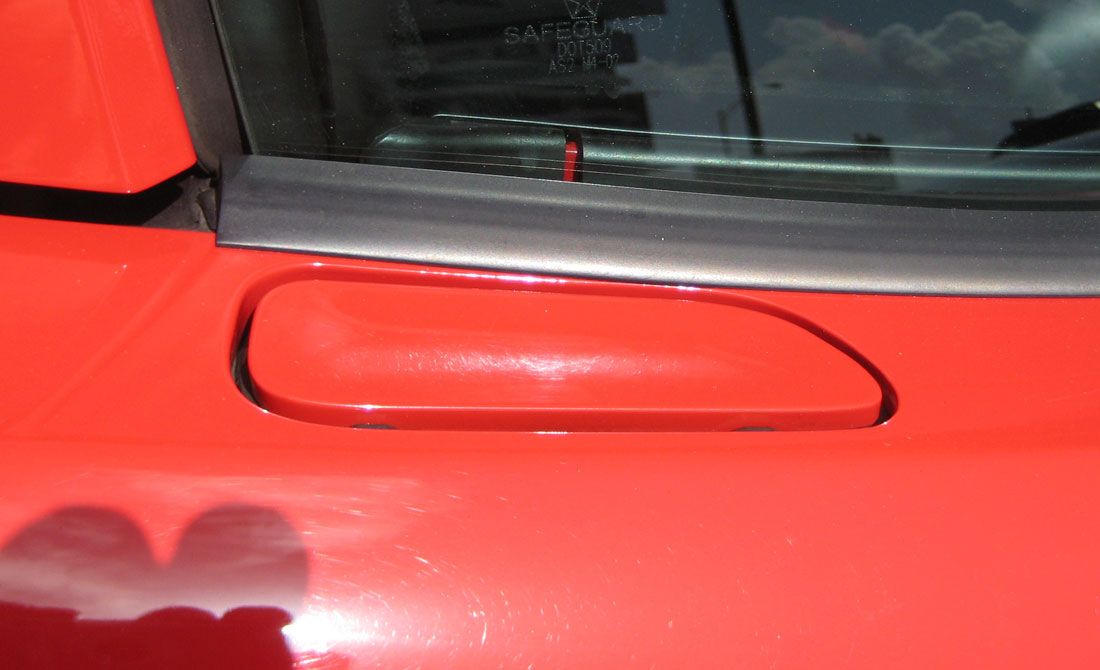 dodge_viper_srt10_coupe_door-handle_06.jpg