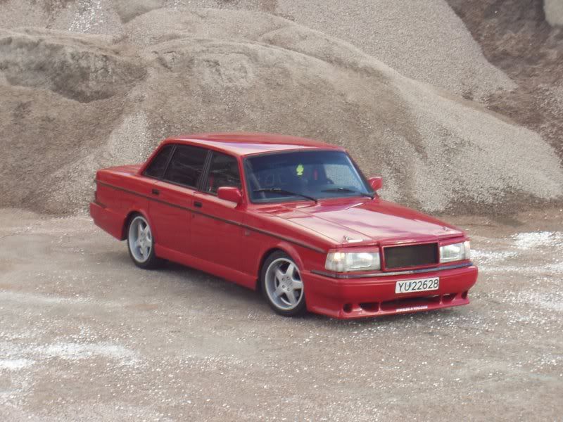 volvo25.jpg