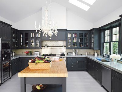  photo black-kitchen-gwyneth_zpscb7cb602.jpg