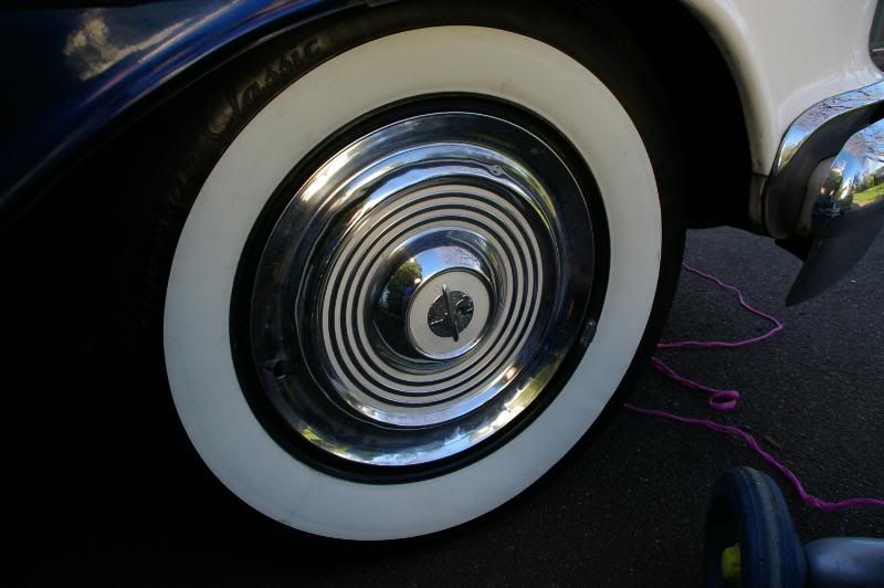 TECH how to hold hubcaps on/ stop them cutting valve stems