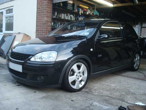 Vauxhall Corsa C 14 SRi Here it is after just being detailed top to bottom