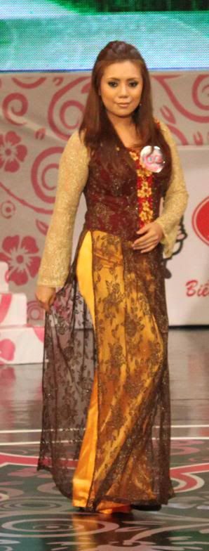 miss asean charming tv 2010 malaysia cheah wan theng ao dai traditional dress costume