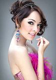 Miss International 2011 Indonesia Reisa Kartikasari