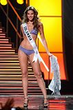 miss universe 2010 swimsuit preliminary presentation colombia natalia navarro galvis