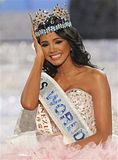 miss world 2011 winner venezuela ivian sarcos