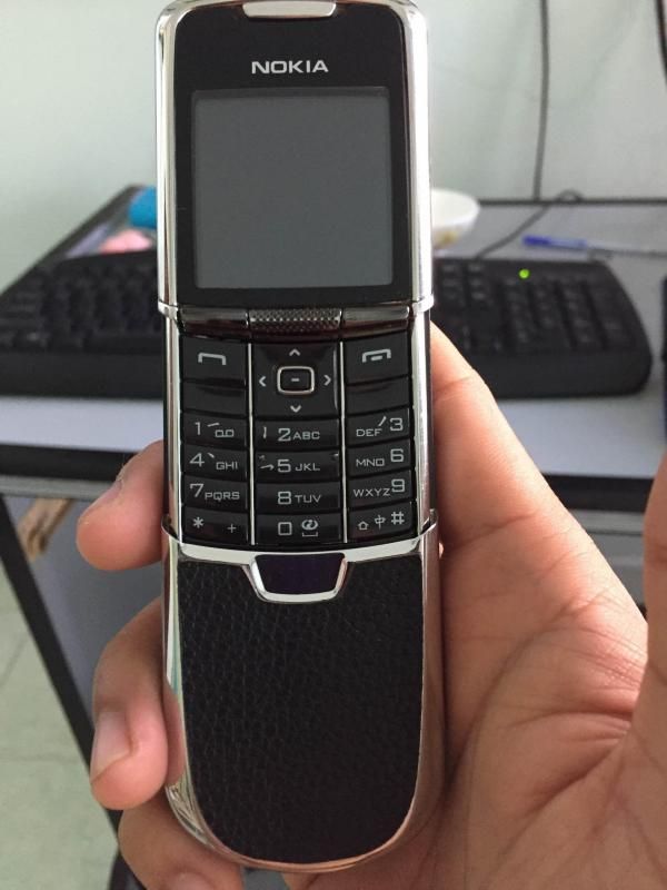 Nokia 8800 thường zin toàn bộ