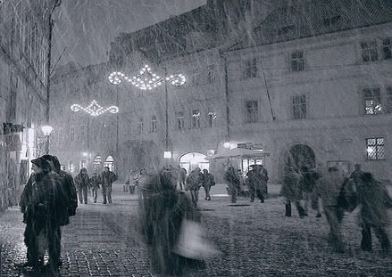 IMAGE: http://i17.photobucket.com/albums/b88/dandes/prahast1.jpg