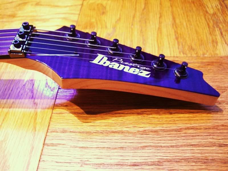 headstock.jpg