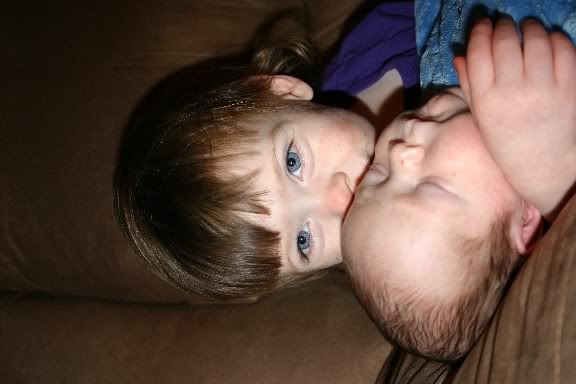 IMAGE: http://i17.photobucket.com/albums/b92/CammiNoelle/IMG_3011.jpg