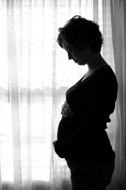 IMAGE: http://i17.photobucket.com/albums/b92/CammiNoelle/IMG_6988copyBW.jpg