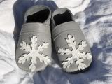 Snowflake Shoes size 12 months