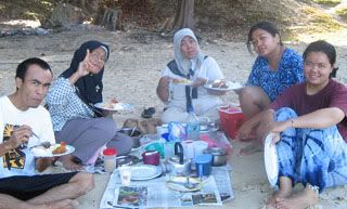 Image hosting by Photobucket