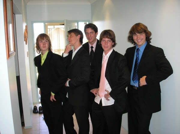 Image hosted by Photobucket.com