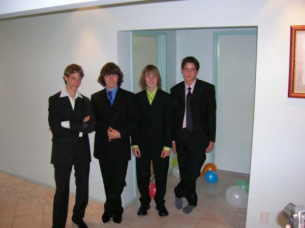Image hosted by Photobucket.com