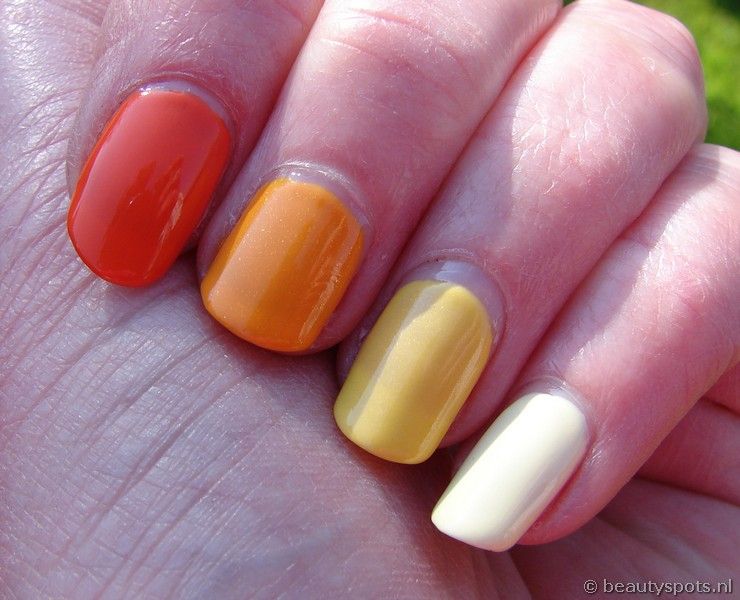 Ombre nails oranje