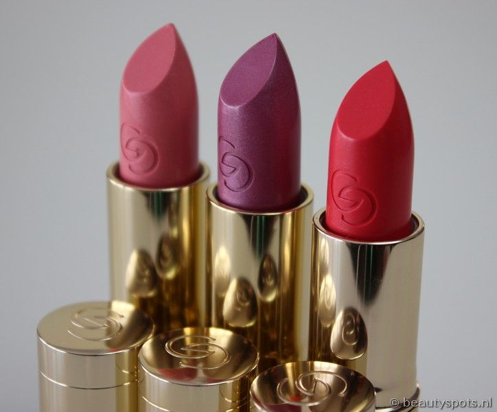 Oriflame Giordani Gold Iconic Lipsticks