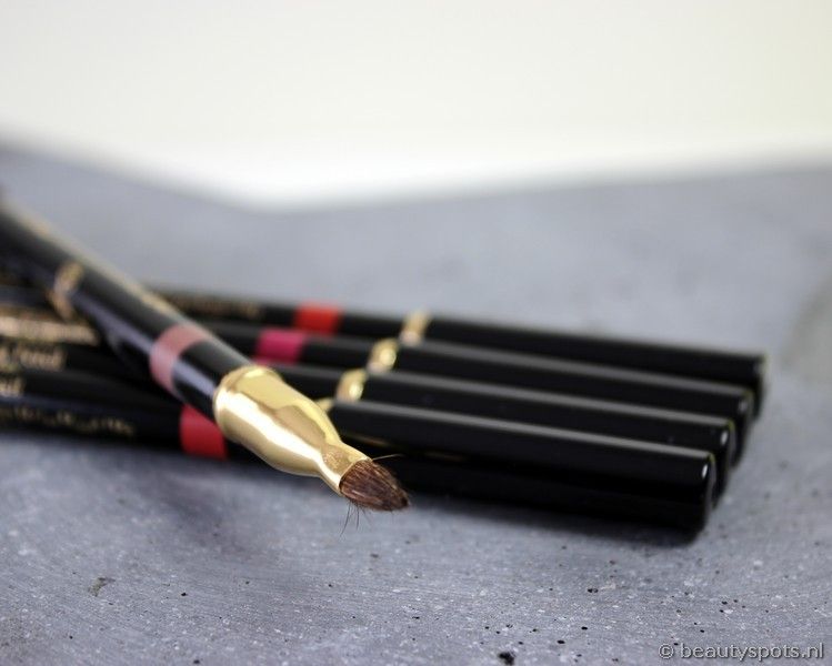 Oriflame Giordani Gold Lip Pencil