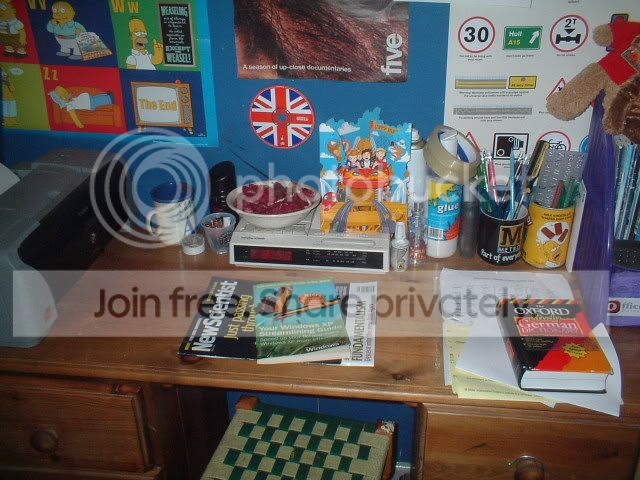 Desk006.jpg